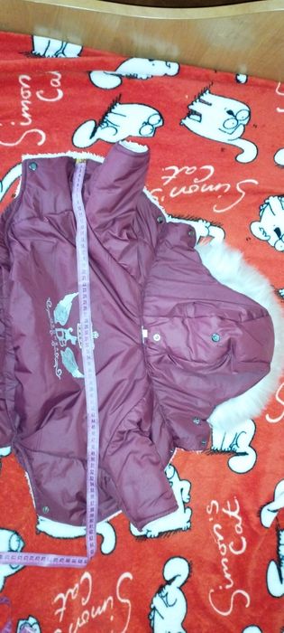 Одежа на собаку середнього розміру