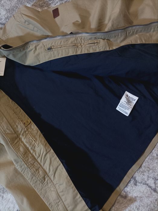 Бомбер від Aigle