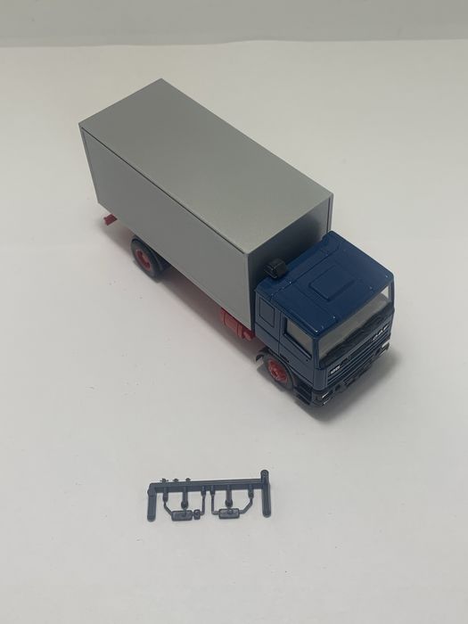 DAF 95 da Herpa escala 1/87