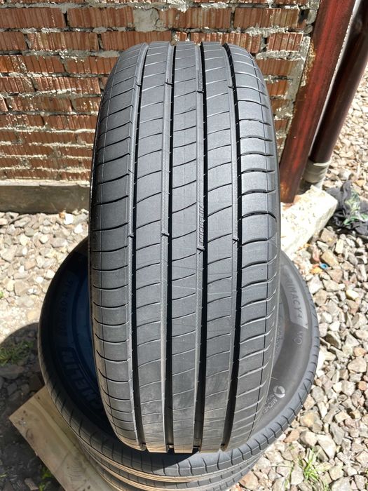 205/60 R16 MICHELIN PRIMACY 4 E MO DEMO(стан нових) Склад Шин