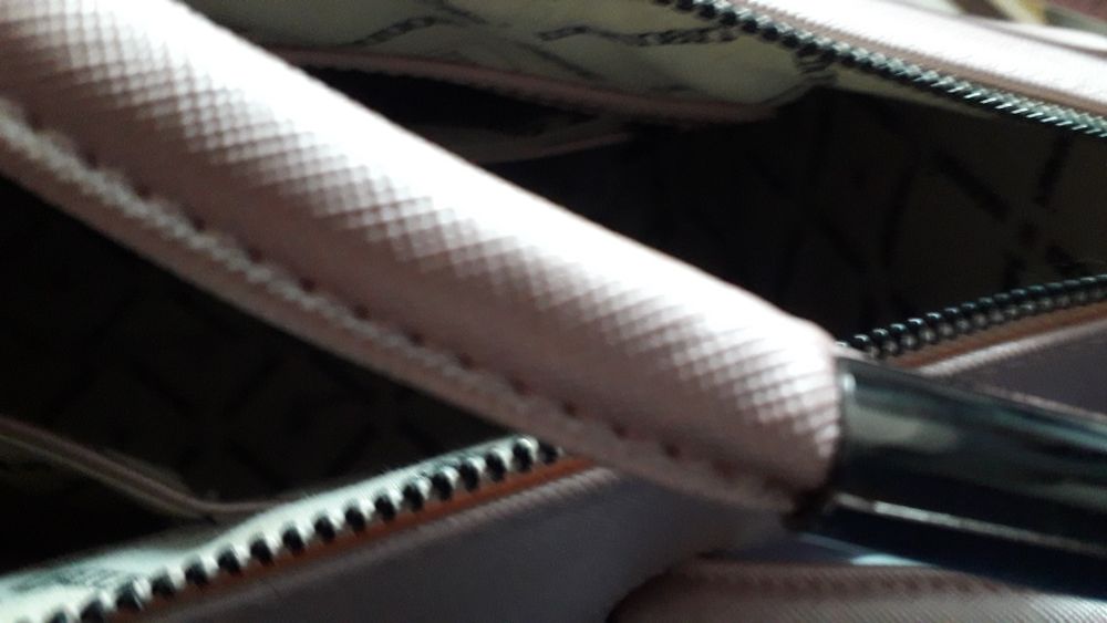 Torebka  monnieri  nowa