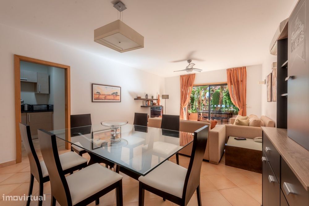 Apartamento de Luxo na Baía da Luz