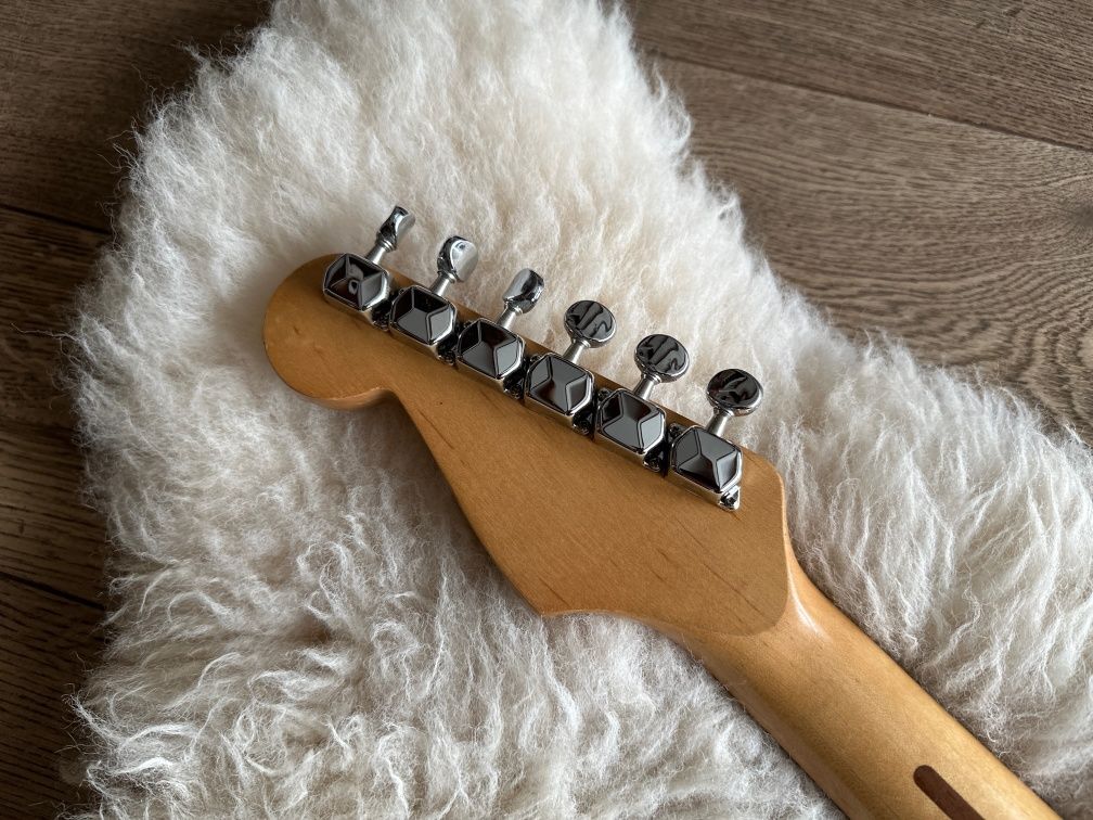 Gitara Fender stratocaster made in mexico 95 rok Squier