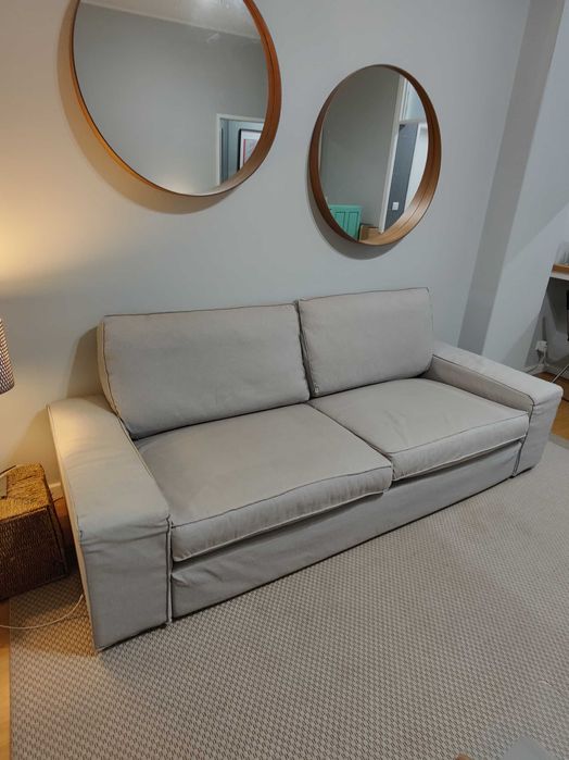 Sofá de Três Lugares Kivik