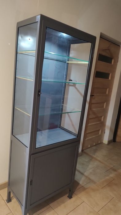 Szafa lekarska PRL
