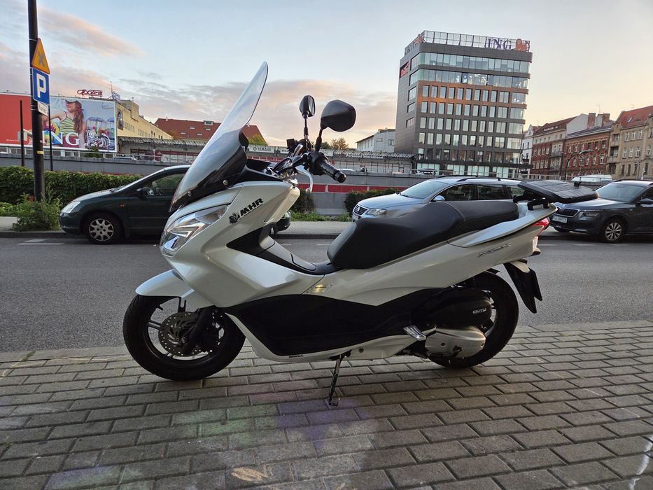 Super Honda PCX125