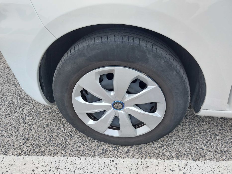 Renault Zoe — fotografia 8