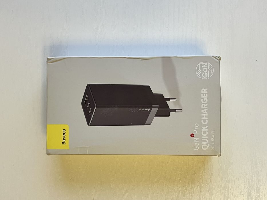 Зарядний пристрій Baseus GaN2 Pro Quick Charger 65W (2C+USB) — новий