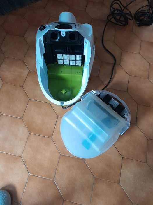 Aspirador/máquina  limpeza  a vapor