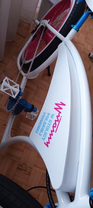 Kolekcjonerski rower z licytacji WOŚP z autograf