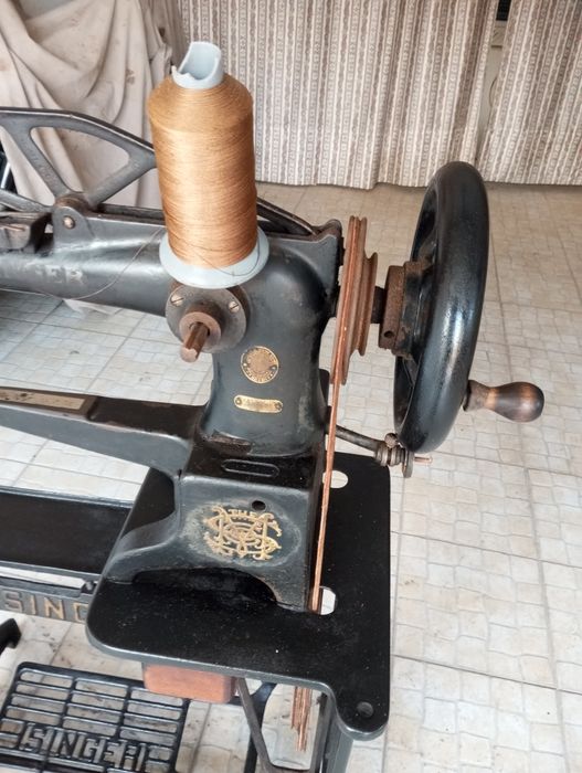 Máquina Singer de gaspear calçado de 1910
