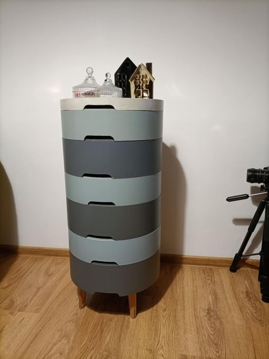 Unikatowy słupek szafka / stoliki