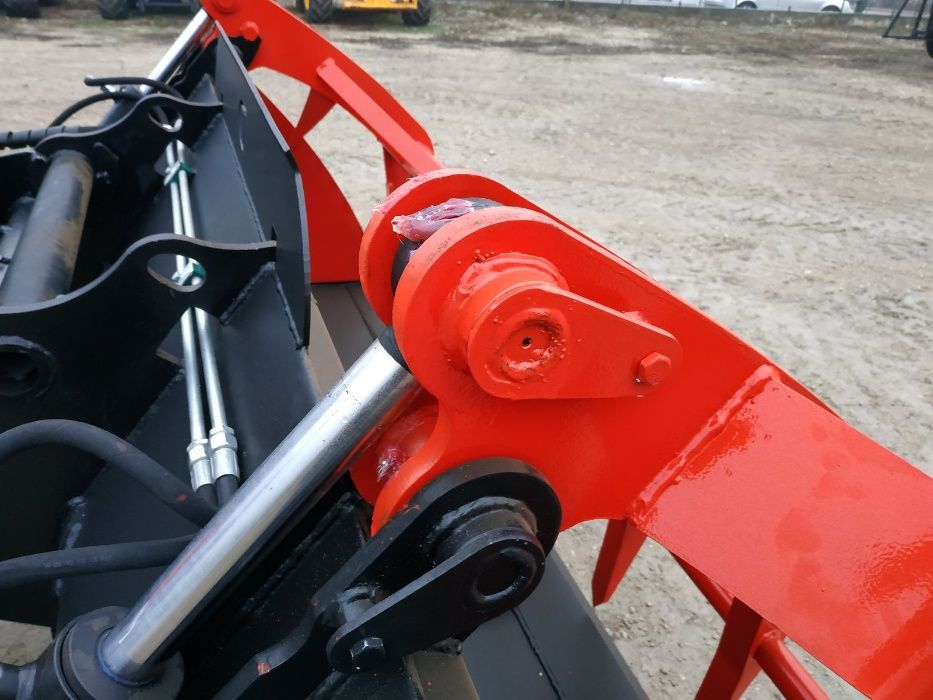 Ковш с захватом на погрузчики manitou jcb merlo bobcat