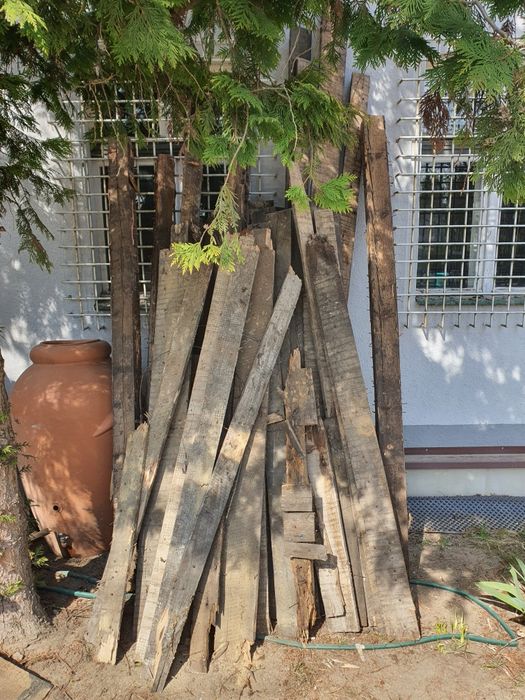 Oddam deski na opał