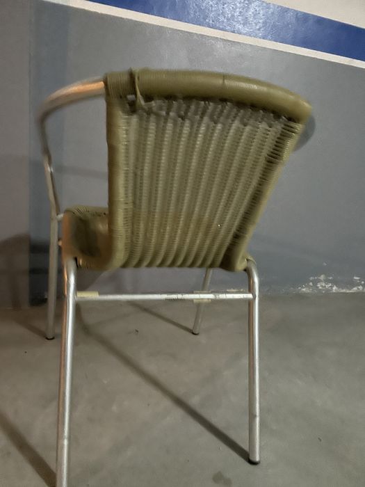 CADEIRAS EM ALUMINIO