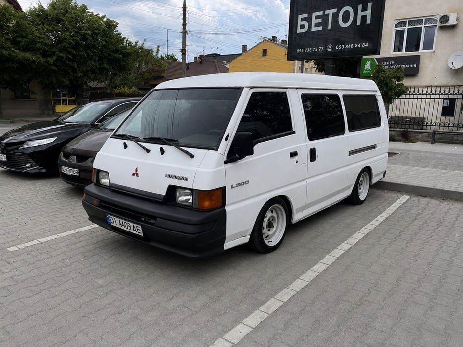 Mitsubishi L300 - Довга база