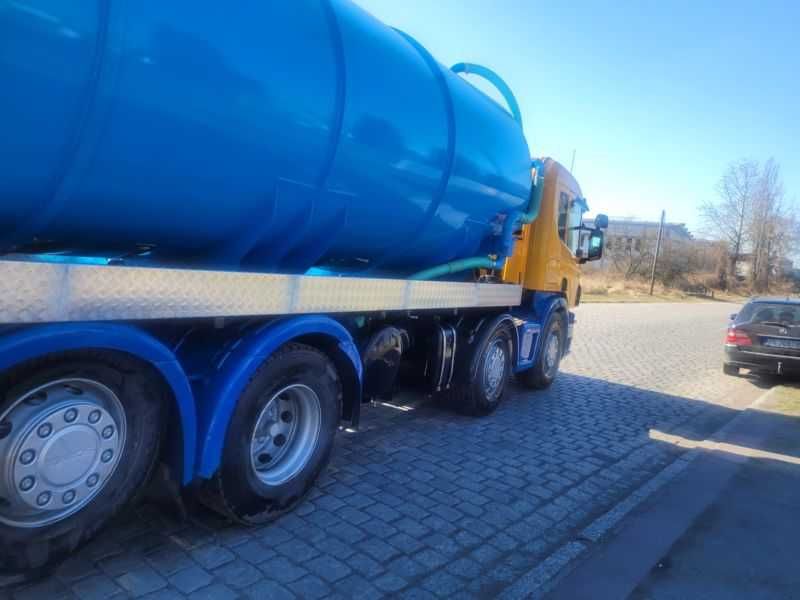 Scania P400 asenizacyjny,Beczka,szambiarka,4 osie