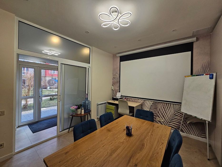 продаж приміщення ЖК Столиичний, м. Васильків, ремонт, окремий вхід