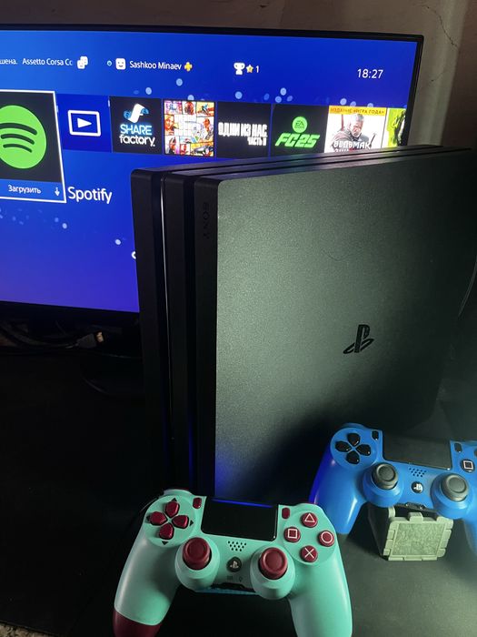 Playstation 4 pro 1tb