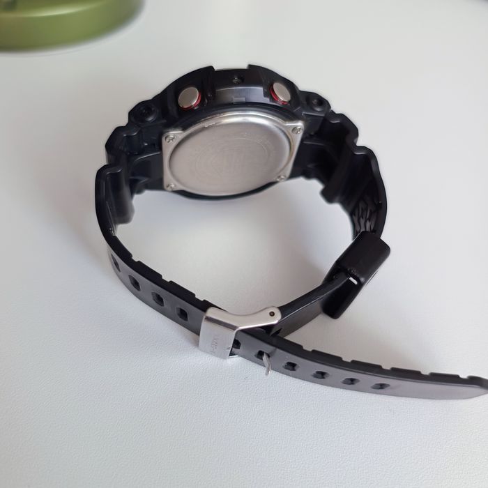 Casio G Shock GA-200-1AER