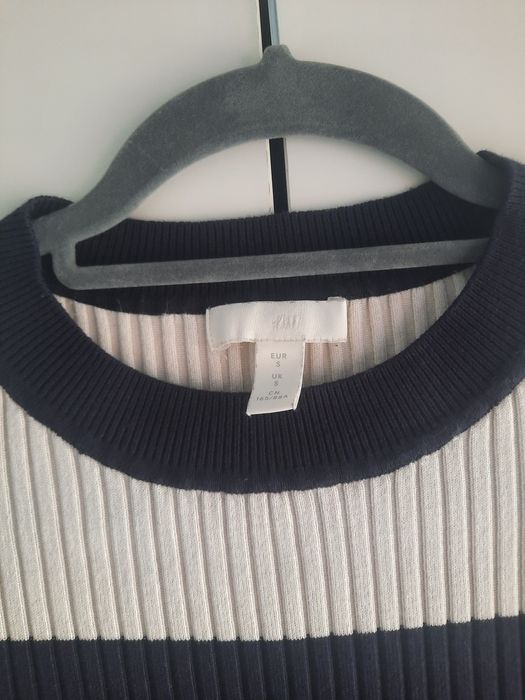 Vestido midi em malha canelada Tam.S da H&M