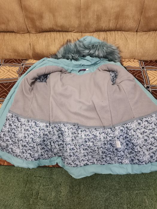 Куртка зимова для дівчинки