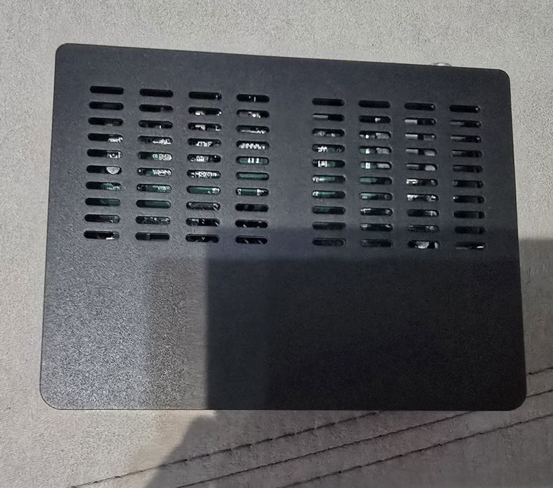 Recetor APEBOX C2 DVB-S2+DVB-T2/C