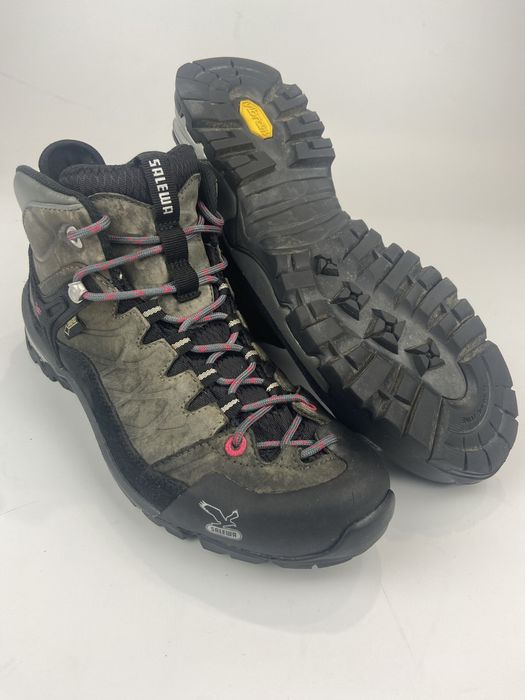 Трекінгові черевики Salewa 38,5 розмір