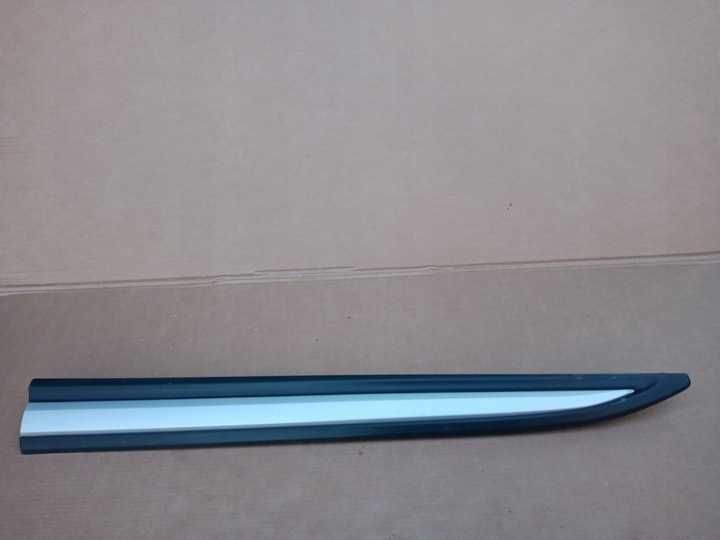 Молдінги, накладки на передні двері Л/ПMitsubishi Outlander3 2014-2022