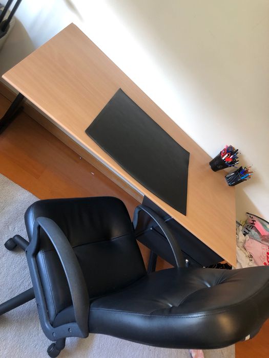 Secretaria + cadeira em pele