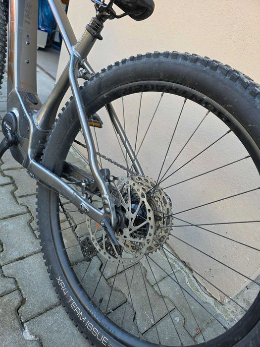 Rower elektryczny TREK Marlin 8+, stan idealny.