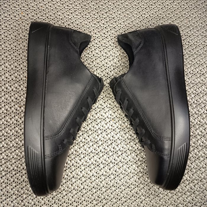 36,37,39,40. Стильні шкіряні кеди Ecco Street 1