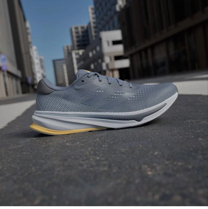 Кросівки Adidas Supernova Rise m