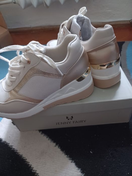 Buty półbuty  prawie nowe