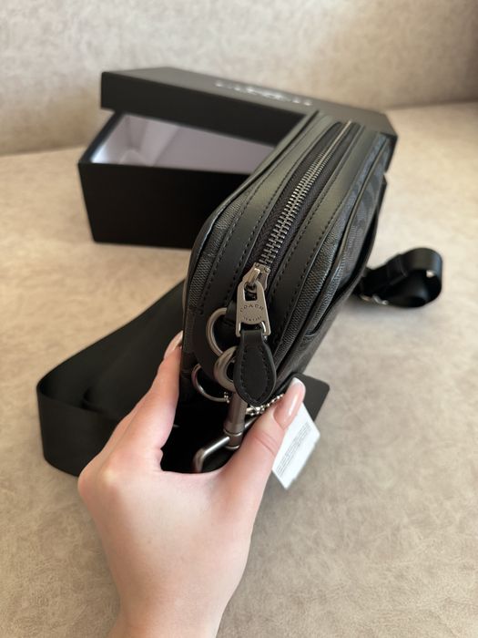 Сумка Coach коуч коач месенжер шкіряний через плече бананка