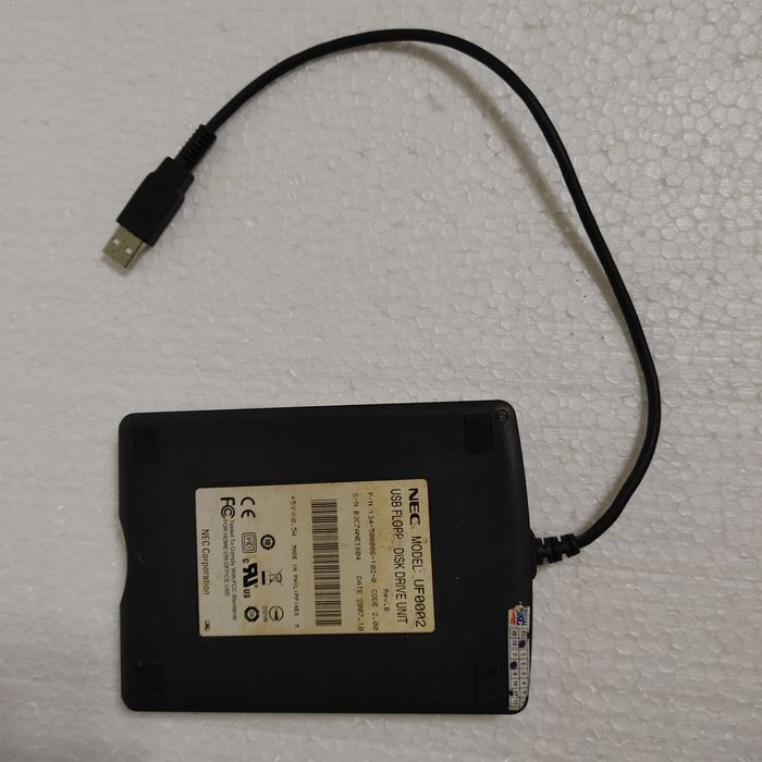 Внешний USB дисковод для дискет (Floppy Drive 3.5") NEC UF0002 Nec Дисковод флоппі для дискет зовнішній USB дисковод - Floppy External флоппи дисковод