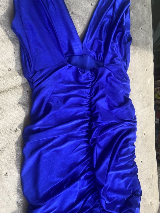 Продаю сукню нова не носили красива для дівчинки