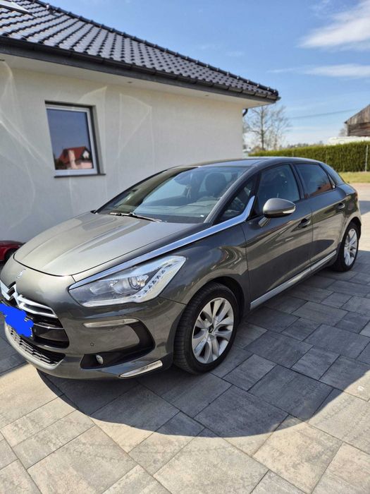 Samochód citroen Ds5