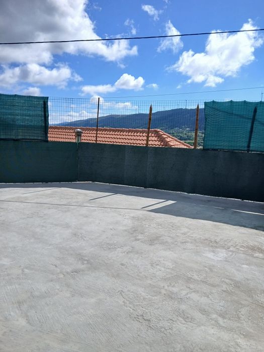 Casa em pedra de 4 frentes em Cidadelha de Aguiar - Vila Pouca de Aguiar