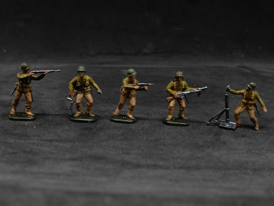 Barbarians, 1/72 Scale