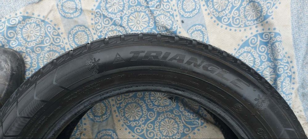 Зимові шини,в гарному стані.