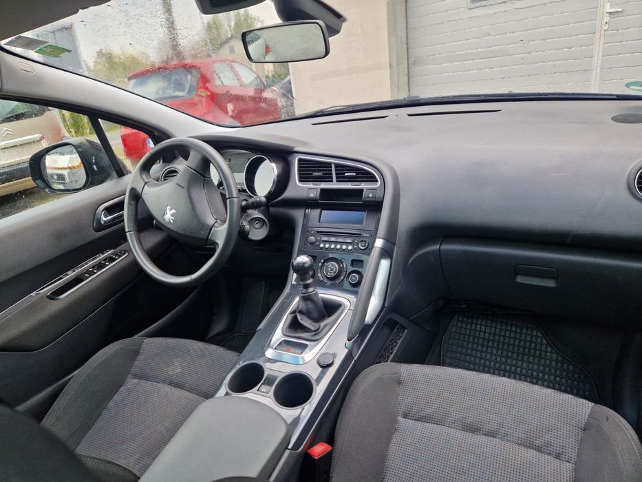 Sprzedam Peugot 3008