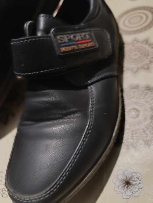 Туфли на липучке для мальчика р.31,длина по стельке 22 см(кожа).