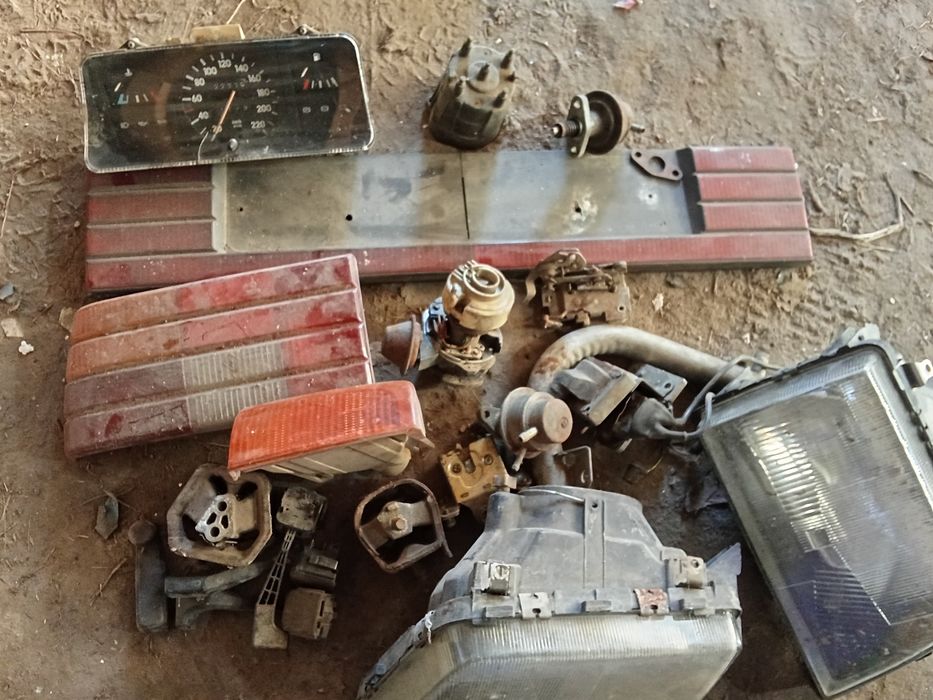 Продам фари на Опель аскона