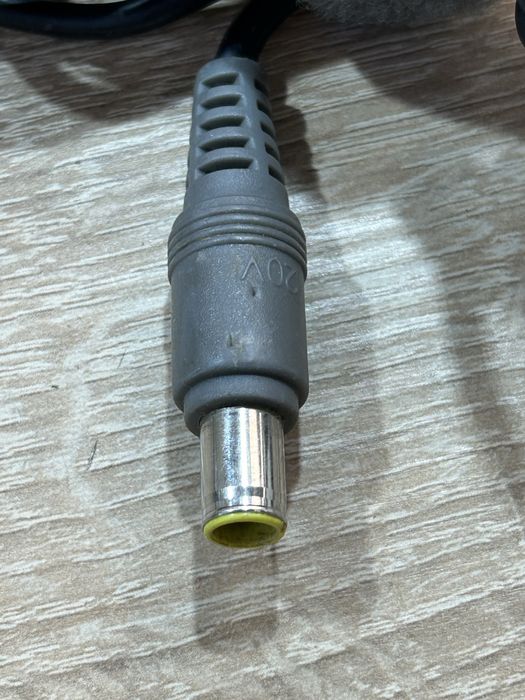Блок живлення Lenovo 20v 3.25a 65w