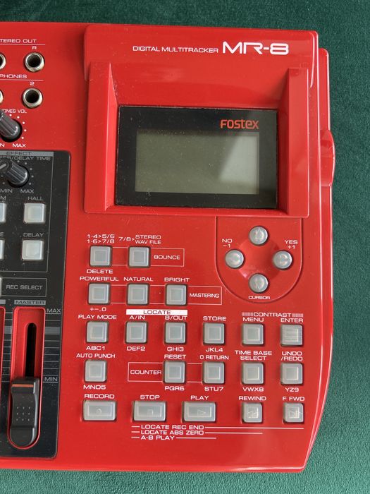 Gravador digital Fostex Multritracker MR-8