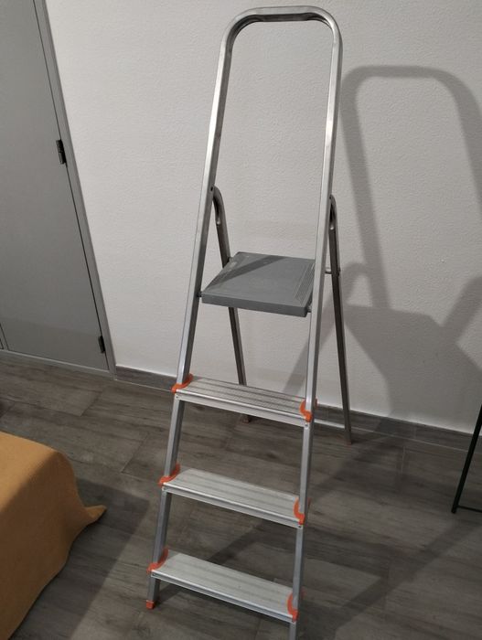 Escada com três degraus