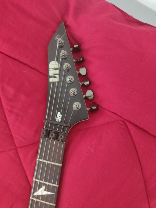 Guitarra Elétrica ESP M250