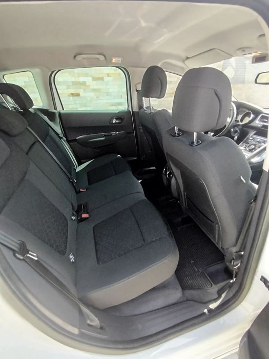 Peugeot 3008 2.0 HDi Hybrid4