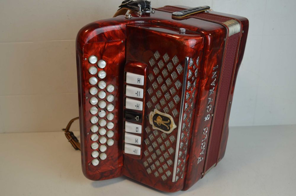 Concertina Paolo Soprani 3 voz   Tonalidade. Do - Made in Italy